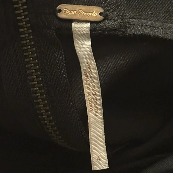 Free People Coated Knit Black Moonlight Sleeveless Bodycon Romper Size 4 NWOT - Picture 7 of 7